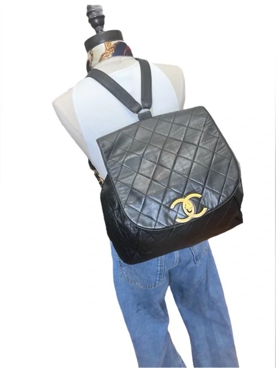 CHANEL Black Quilted Leather Backpack with Gold CC Emblem - Picture 3 of 8